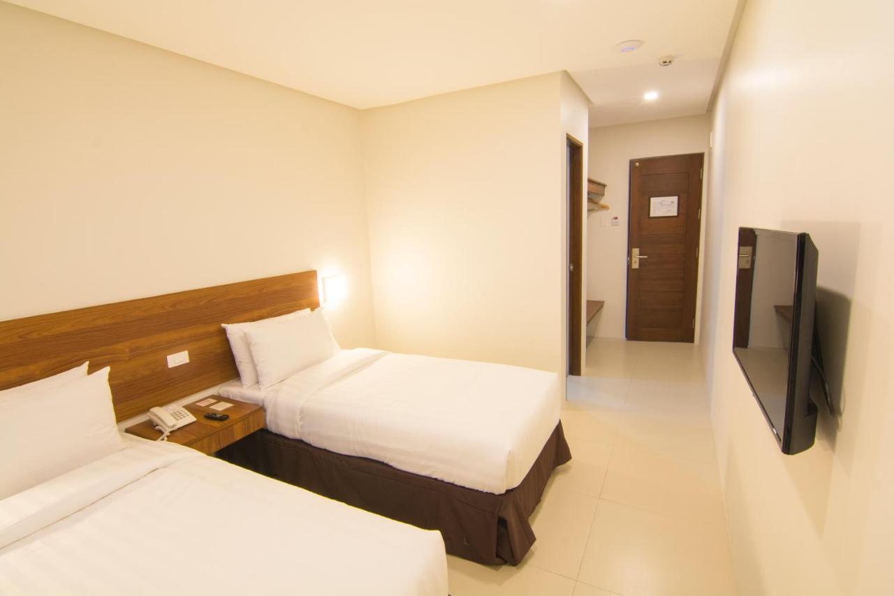 Mango Suites Cauayan Cauayan City (Cagayan Valley) Exterior foto