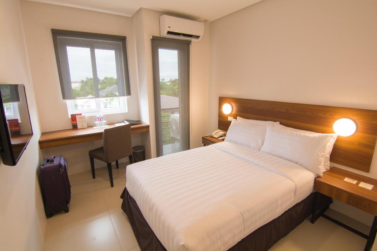 Mango Suites Cauayan Cauayan City (Cagayan Valley) Exterior foto
